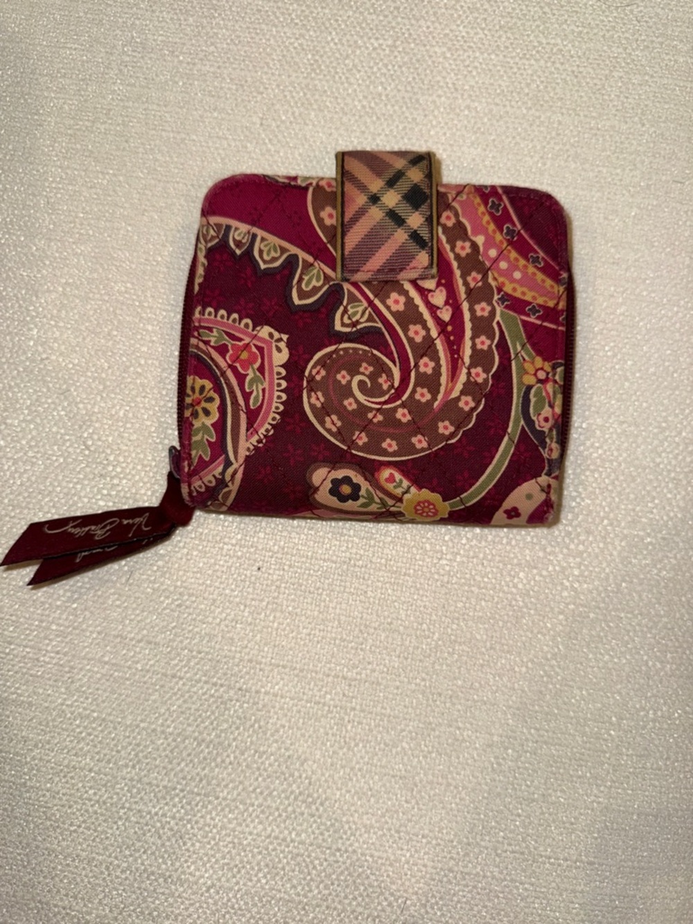 EUC Vera Bradley Burgundy Paisley Snap Wallet